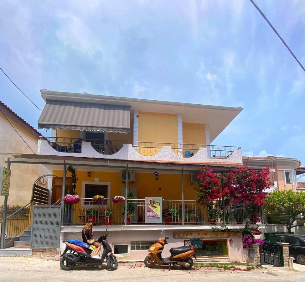 Valeriana Studios Parga Exterior photo